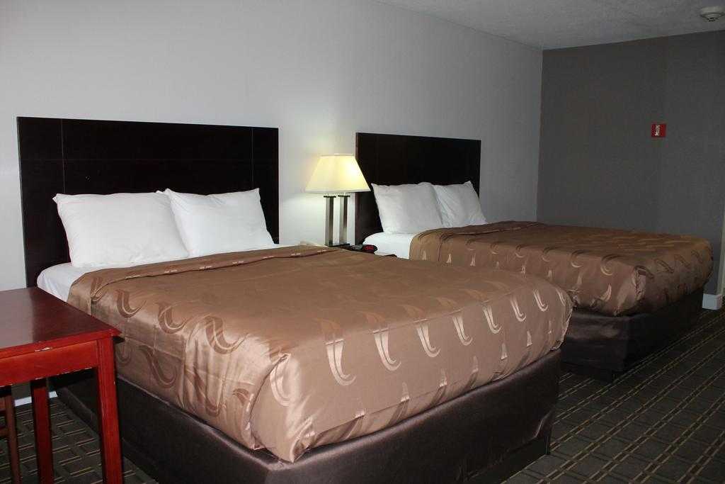 Quality Inn & Suites Port Arthur - Nederland Zewnętrze zdjęcie