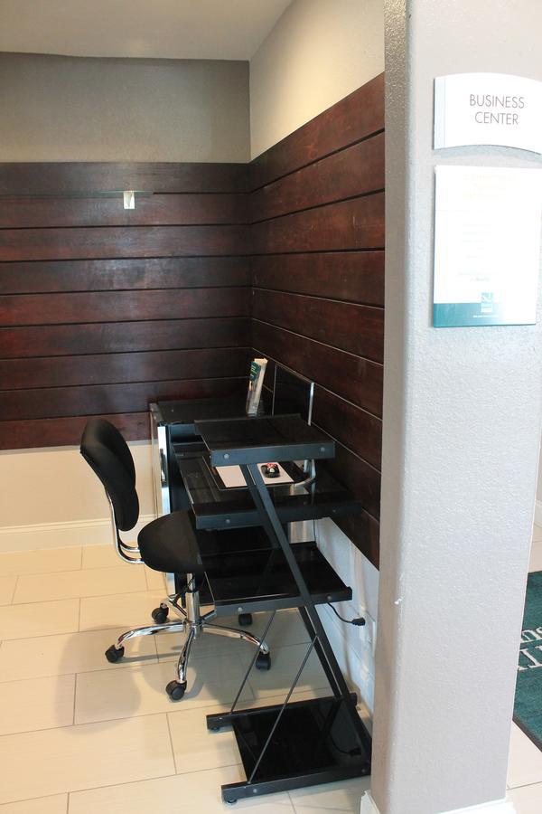 Quality Inn & Suites Port Arthur - Nederland Zewnętrze zdjęcie